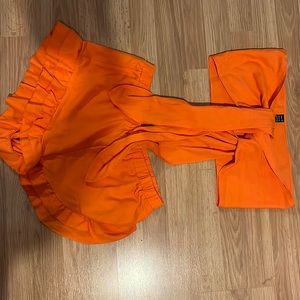 Set of top and shorts orange